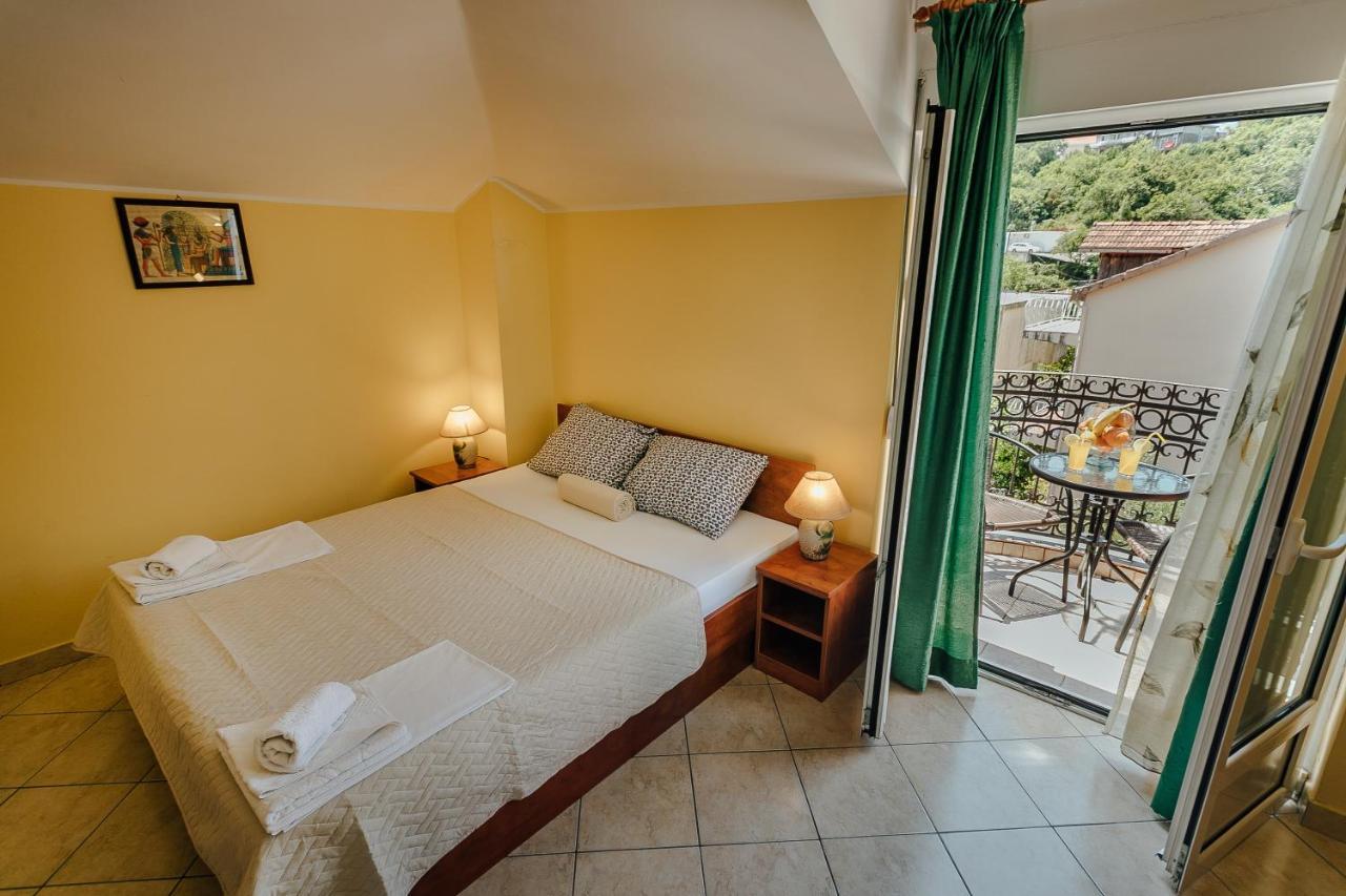 Guest House Villa Zivanovic Χέρτσεγκ Νόβι Εξωτερικό φωτογραφία